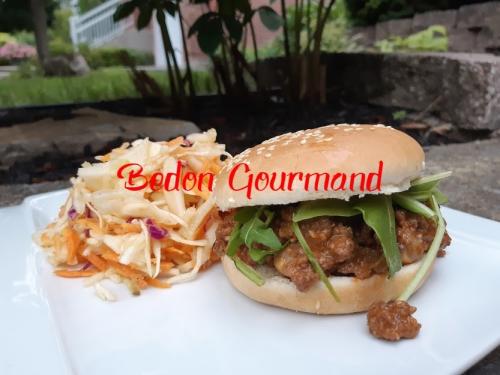 Cheeseburgers façon sloppy joe et salade de chou et carottes de Bedon Gourmand | Photo de Bedon gourmand