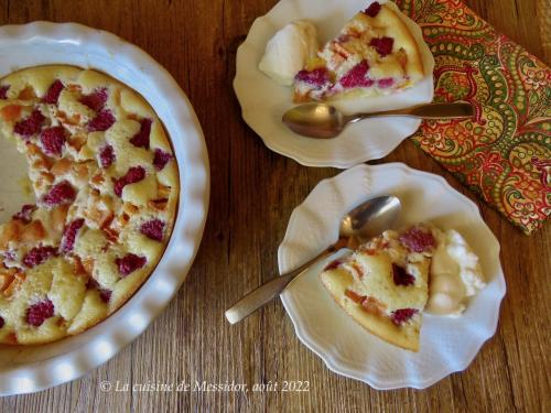 Clafoutis aux abricots et aux framboises + de Messidor | Photo de Messidor