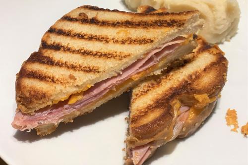 Grill cheese au jambon de Mireille | Photo de Mireille