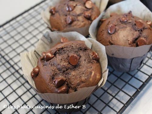 Muffins double chocolat et à la crème sure de Estherb | Photo de Estherb