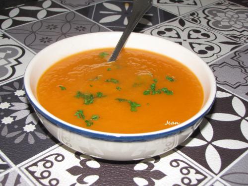 Potage poireaux et carottes aromatisé au thym de Nell | Photo de Nell