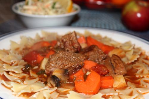 Ragoût de bœuf aux tomates fraiches de Nell | Photo de Nell