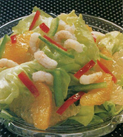 Salade boston aux fruits et aux crevettes de Qu'est-Ce Qu'on Mange | Photo de PassionRecettes