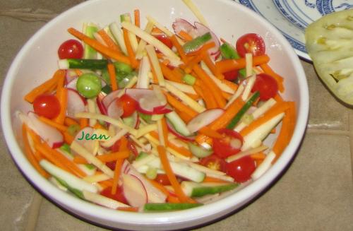 Salade de crudutés a la vietnamienne. de Nell | Photo de Nell