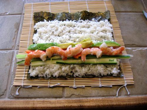 Sushis de crevettes, crabe ou surimi. de Nell | Photo de Nell