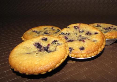 Tartelettes à la noix de coco aux garnitures variées de Nell | Photo de Nell